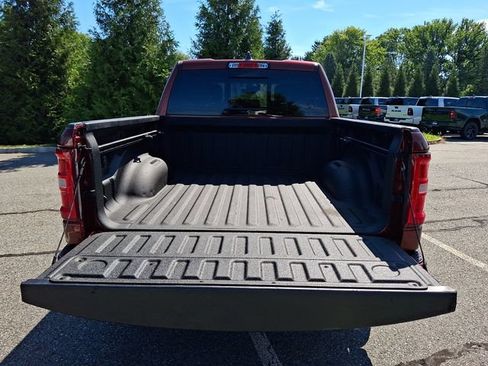 Used 2025 RAM 1500 Laramie w/ Sport Appearance Package AWD/4WD image 28