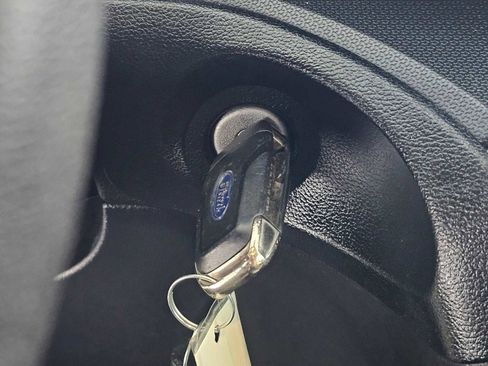 Used 2022 Ford Explorer 2WD image 31