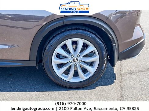 Used 2019 INFINITI QX50 Essential w/ Premium Audio Package AWD/4WD image 10