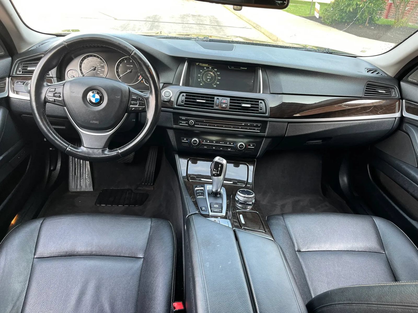 Used 2014 BMW 535i xDrive Sedan AWD/4WD image 8