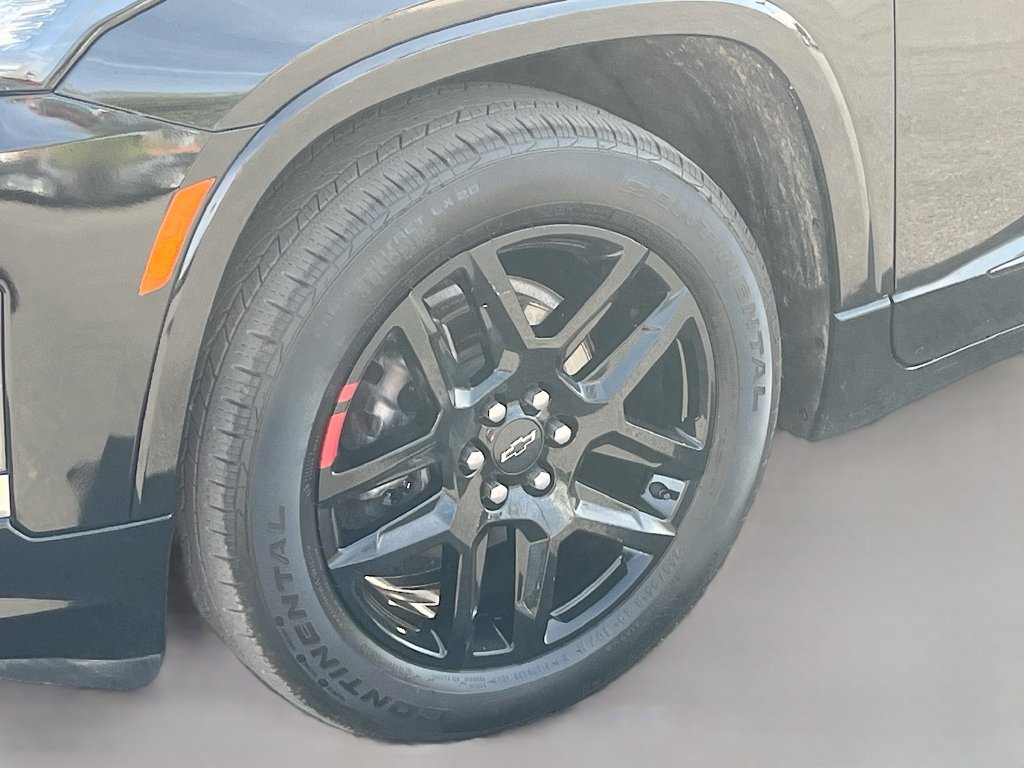 Used 2023 Chevrolet Traverse Premier w/ Redline Edition AWD/4WD image 34