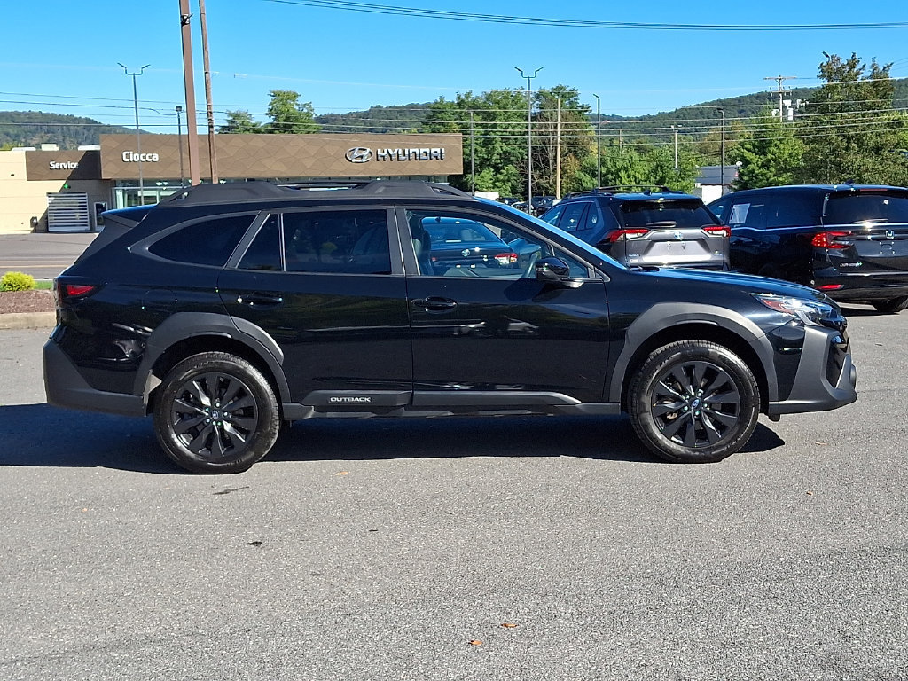 Used 2024 Subaru Outback Onyx Edition AWD/4WD image 9