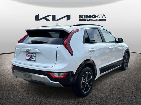 Used 2025 Kia Niro FWD image 23
