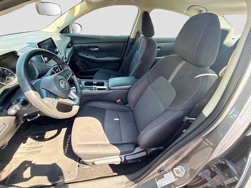 Used 2023 Nissan Sentra SV FWD image 26
