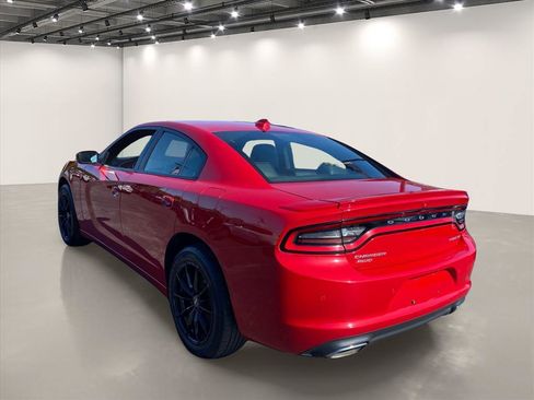 Used 2015 Dodge Charger SXT w/ AWD Plus Group image 5