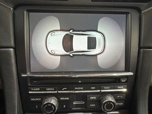 Used 2014 Porsche 911 Turbo S AWD/4WD image 32