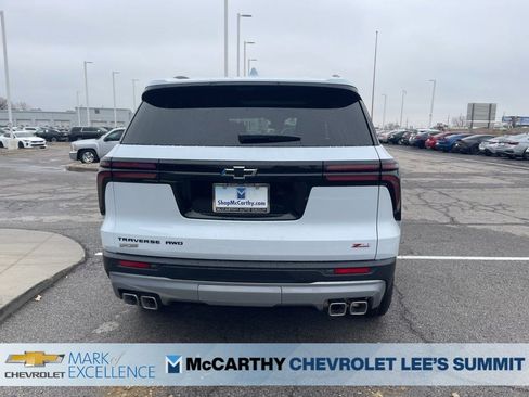 New 2026 Chevrolet Traverse Z71 w/ Enhanced Driving Package AWD/4WD image 4
