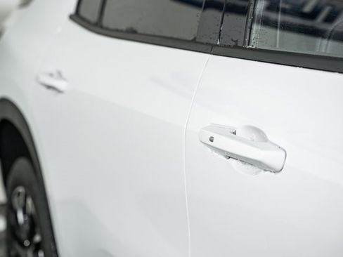 New 2026 Chevrolet Traverse LT w/ Sun and Wheel Package image 17