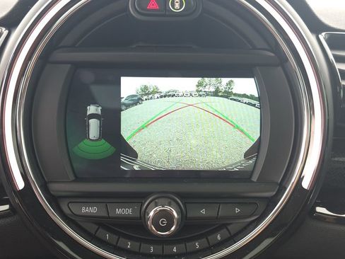Used 2021 MINI Cooper Clubman S w/ Signature Upholstery Package FWD image 19