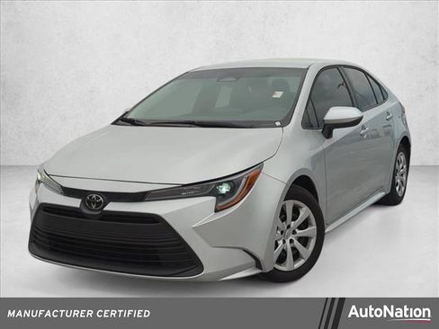 Certified 2023 Toyota Corolla LE image 1