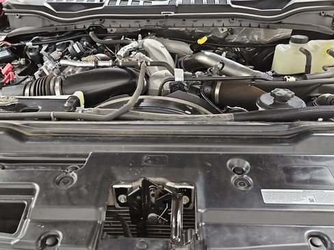 Used 2022 Ford F350 Platinum AWD/4WD image 27