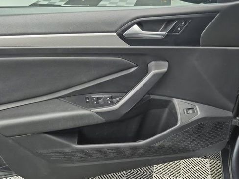 Used 2019 Volkswagen Jetta S w/ Driver Assistance Package image 17