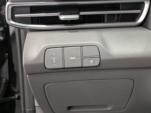 Certified 2023 Hyundai Elantra SEL w/ Convenience Package FWD image 21