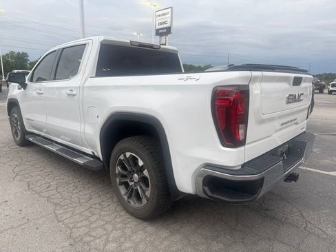 Used 2021 GMC Sierra 1500 SLE AWD/4WD image 4