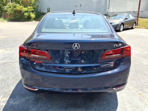 Used 2015 Acura TLX w/ Technology Package FWD image 4