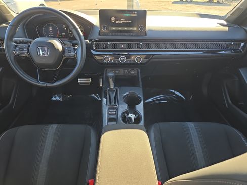 Used 2022 Honda Civic Sport image 11