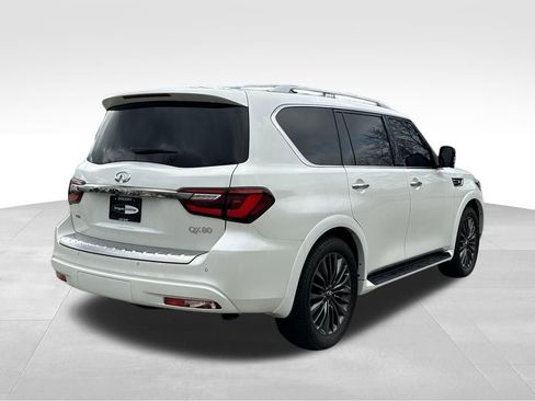 Used 2024 INFINITI QX80 Premium Select w/ Cargo Package AWD/4WD image 8