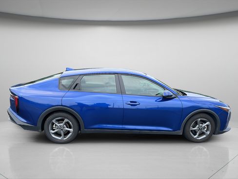 Used 2025 Kia K4 FWD image 6