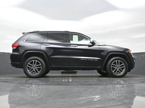 Used 2019 Jeep Grand Cherokee Limited AWD/4WD image 31