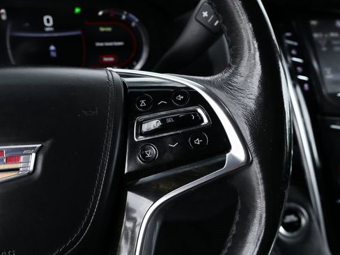 Used 2019 Cadillac Escalade Platinum image 27