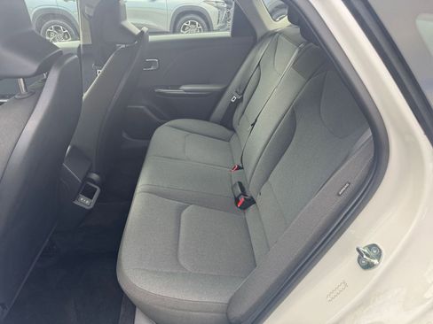 Used 2025 Kia K4 LXS image 24