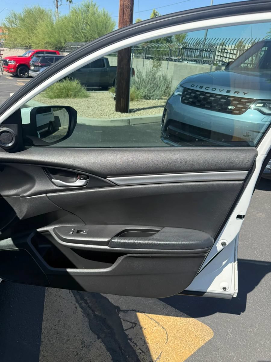 Used 2019 Honda Civic Sport image 18