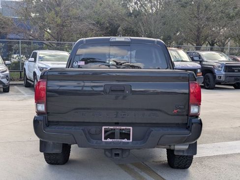 Used 2018 Toyota Tacoma SR5 image 5