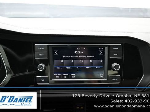Used 2019 Volkswagen Jetta R-Line FWD image 31