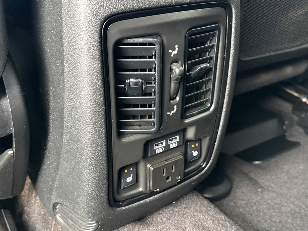 Used 2022 Dodge Durango R/T RWD image 29