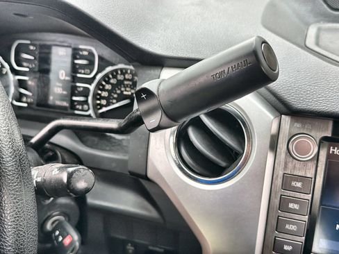 Used 2021 Toyota Tundra SR5 AWD/4WD image 19