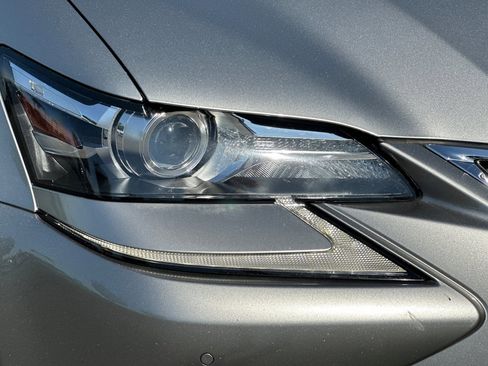 Used 2018 Lexus GS 350 F Sport RWD image 11