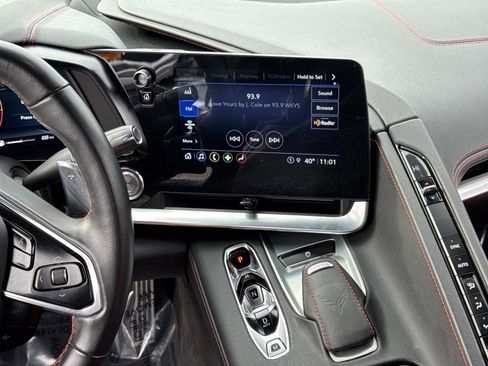 Certified 2023 Chevrolet Corvette Stingray Coupe w/ Z51 Performance Package image 3