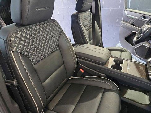 New 2026 GMC Acadia Denali w/ Super Cruise Package image 24