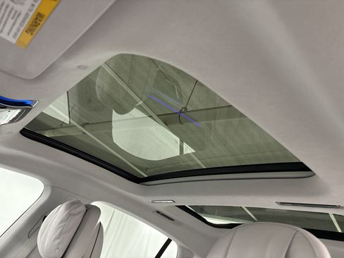 Certified 2023 Mercedes-Benz EQS 580 4MATIC Sedan image 22