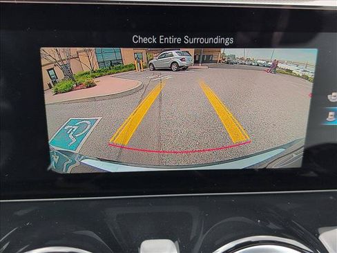 Certified 2022 Mercedes-Benz GLB 35 AMG 4MATIC image 14