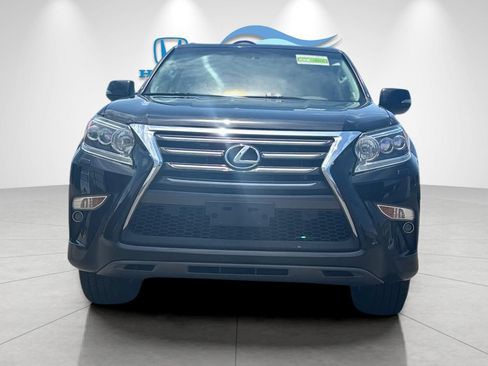 Used 2019 Lexus GX 460 Premium w/ Premium Package AWD/4WD image 8