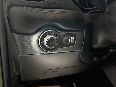 Used 2021 Dodge Durango GT w/ Blacktop Package AWD/4WD image 16