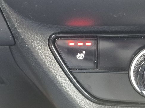 Used 2024 Honda HR-V Sport image 4