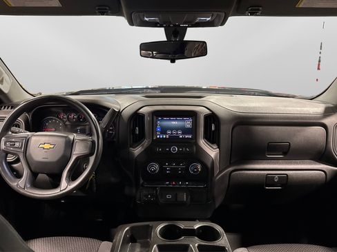 Used 2020 Chevrolet Silverado 1500 Custom w/ Custom Value Package image 22