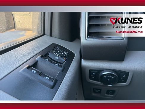 Used 2018 Ford F150 XLT w/ Equipment Group 302A Luxury image 33