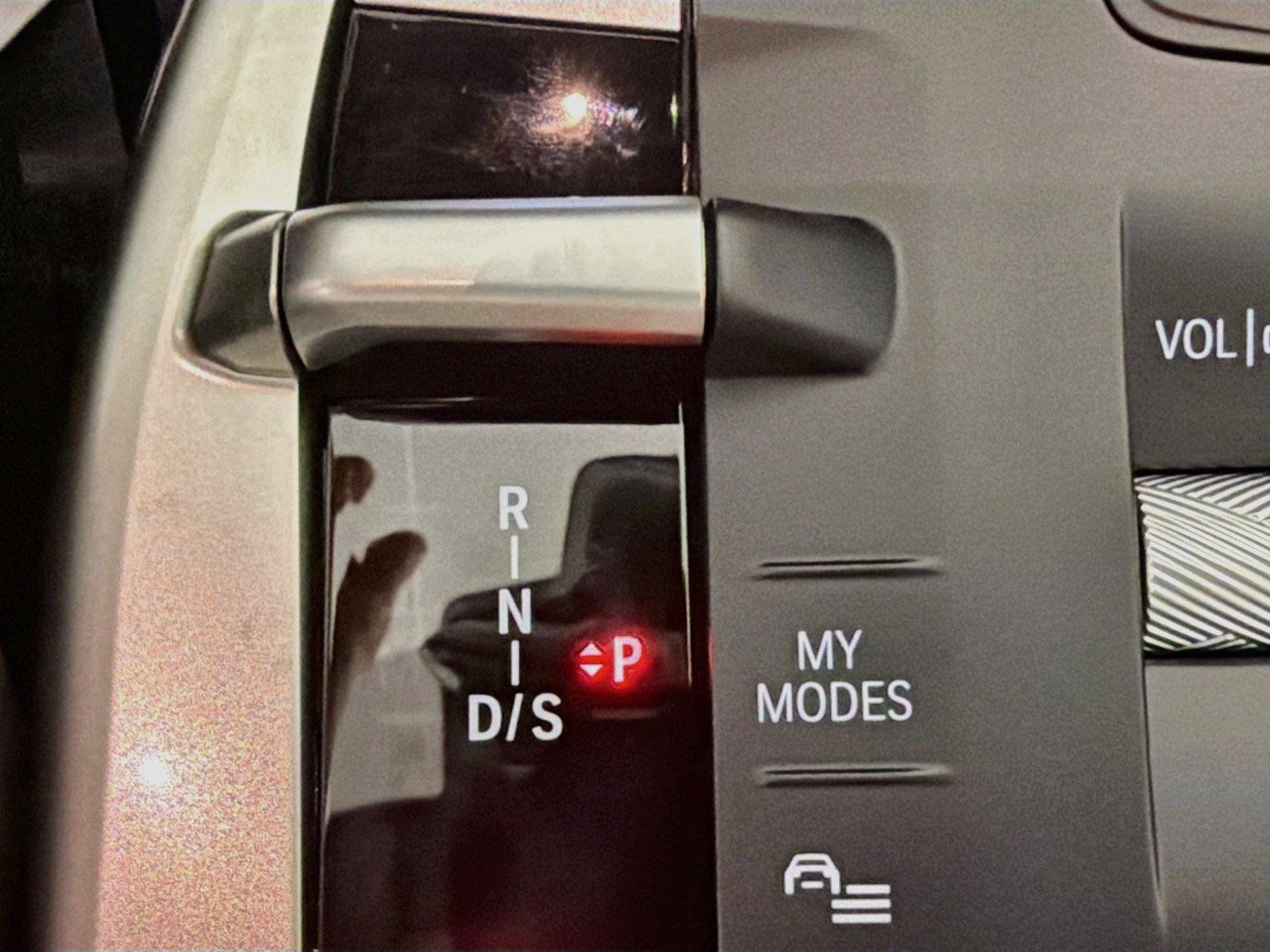 New 2027 BMW X1 xDrive28i AWD/4WD image 16