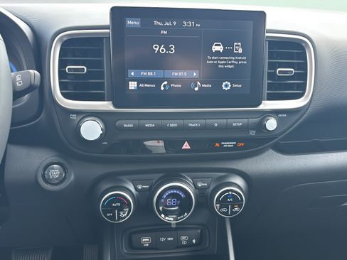 New 2026 Hyundai Venue SEL FWD image 11
