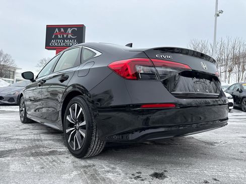 Used 2022 Honda Civic EX image 5