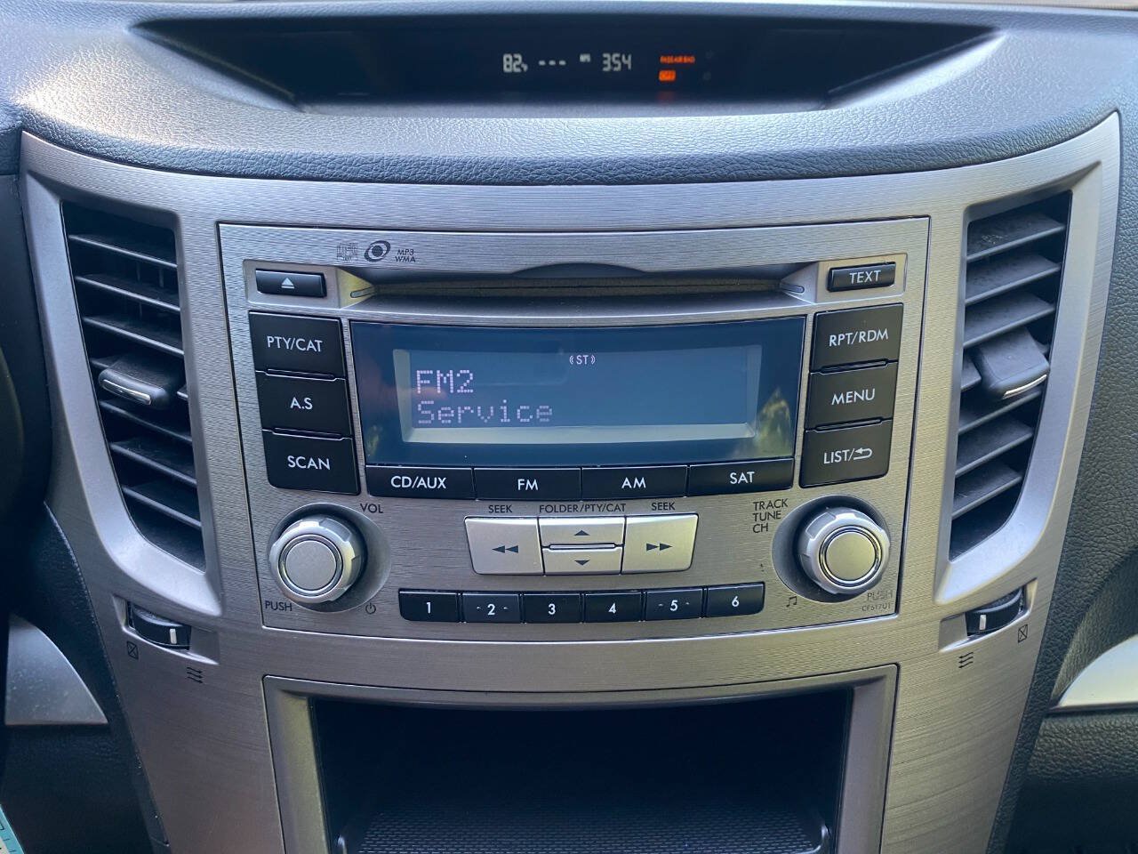 Used 2014 Subaru Outback 2.5i AWD/4WD image 23