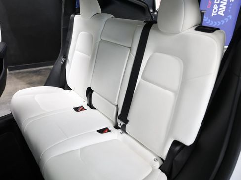 Used 2021 Tesla Model Y Performance AWD/4WD image 46