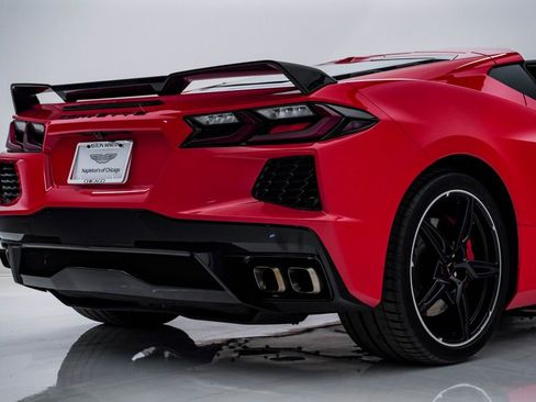 Used 2021 Chevrolet Corvette Stingray Preferred Cpe w/ Z51 Performance Package image 14