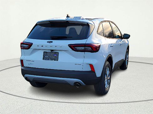 New 2026 Ford Escape Active image 6