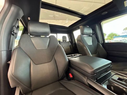 Used 2025 Ford F150 Raptor AWD/4WD image 32