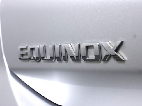 Used 2019 Chevrolet Equinox LT AWD/4WD image 37
