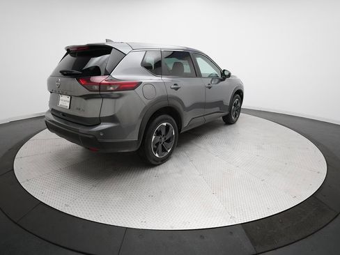 Certified 2024 Nissan Rogue SV image 36